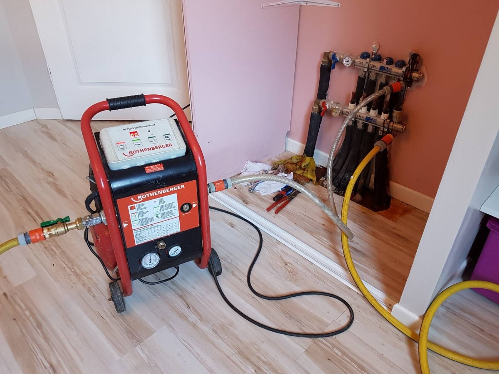 Sultanbeyli Akşemsettin Beko Hermetik Şofben Kombi Bakımı
